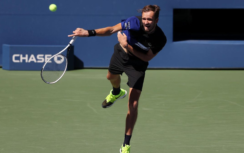 Даниил Медведев вышел в четвертьфинал US Open