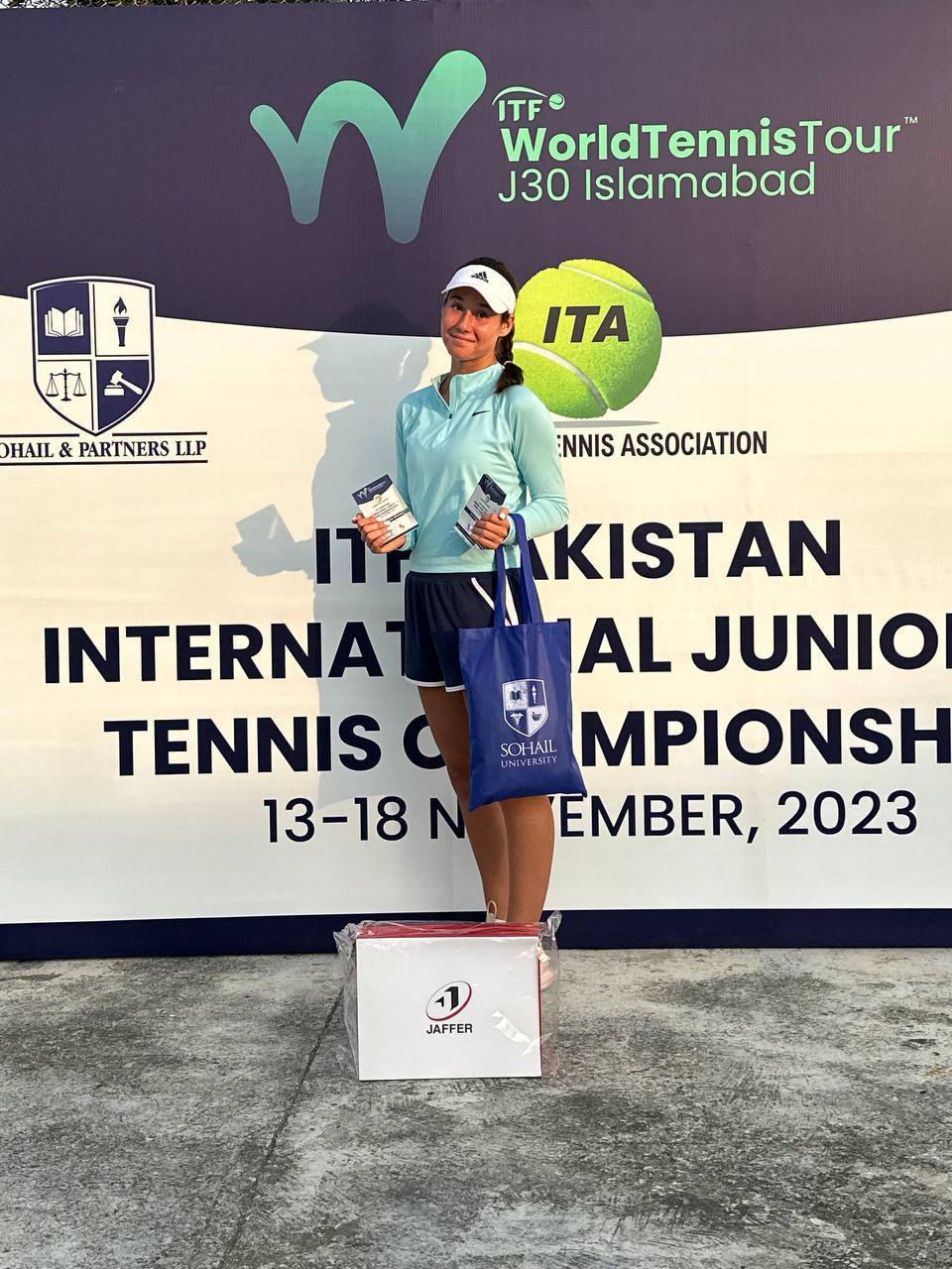 Виктория Седова привезла четыре медали из Пакистана! 